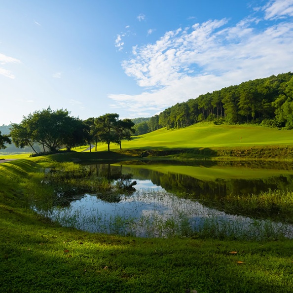 Chi-Linh-Golf-Club3