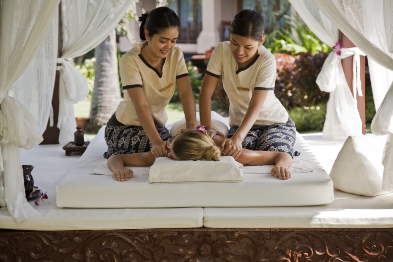 Hi_AHH_43249360_AHH_Anantara_Spa__Four_Hand__signature_massage.jpg