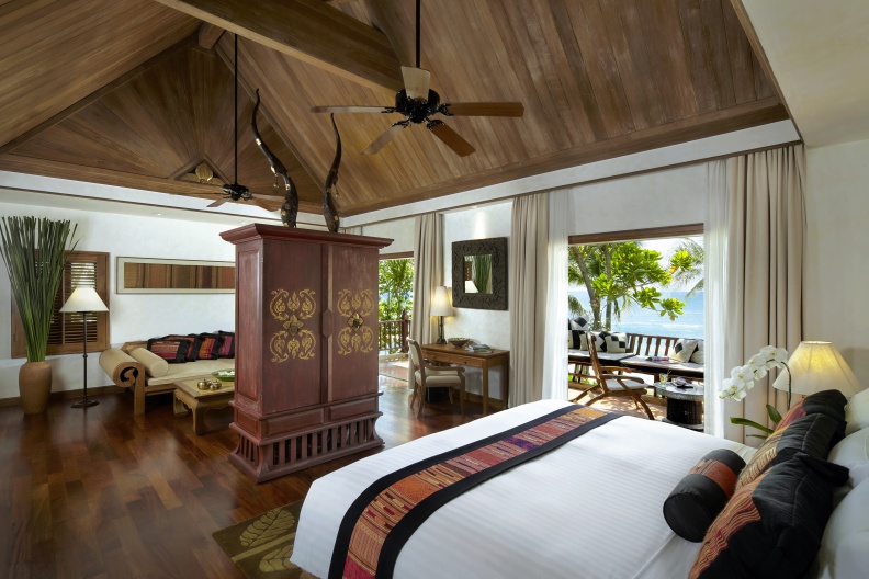Hi_AHH_66860754_AHH_Anantara_Sea_View_Suite.jpg