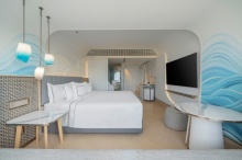 125eMeliaPattayaCity-Deluxe Room Sea View King Bed