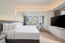 135gMeliaPattayaCity-Premium Room King Bed