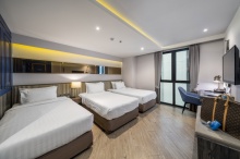 Deluxe Triple Room - 01
