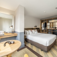 Superior Queen Bed - 01