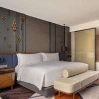 InterContinental Bangkok Sukhumvit –  Premium room – Bedroom 03