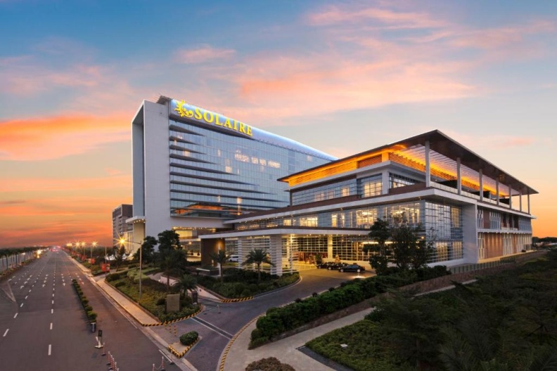 Solaire-Resort-Entertainment-City-Exterior