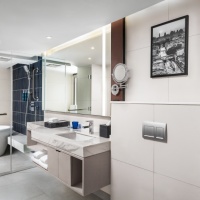 FTP BKKFO Suite Bathroom