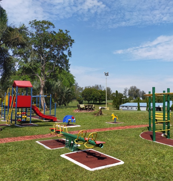 Glenmarie Golf &amp; Country Club - Children Playground