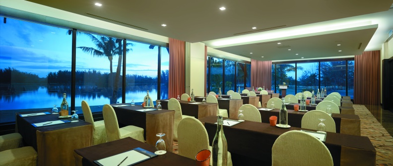 Dalit Bay Function Room D Classsroom Setup