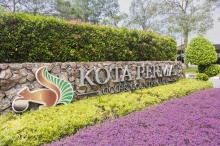 0085 Exterior Front KPGCC