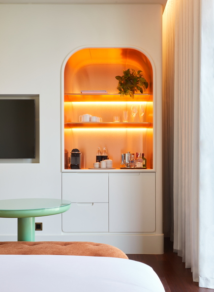 The Standard, Bangkok Mahanakhon - Standard Prince 02