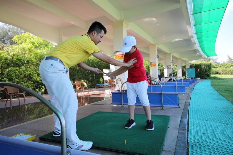 Mong-Cai-International-Golf-Club-07