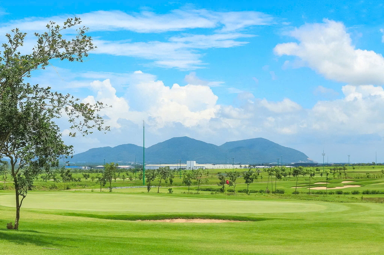 Chau-Duc-Golf-Course-05.jpg
