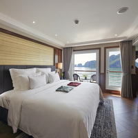 13. Paradise Legacy - Executive Balcony