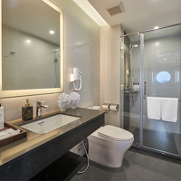 16. Paradise Legacy - Deluxe and Executive bathroom