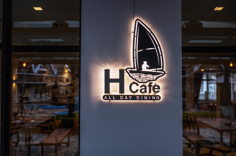 H Cafe (18)