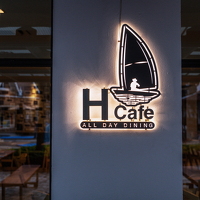 H Cafe (18)