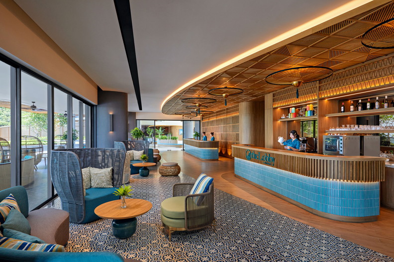 Lobby 23468-1