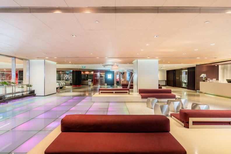 PPB_fac_lobby_04_p.JPG