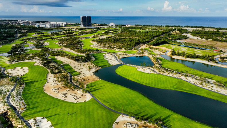 Blue-Diamond -Golf-Links-Quang-Tri-03
