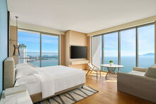 1 King Bed Ocean View Deluxe (1)