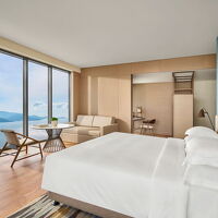 1 King Bed Ocean View Deluxe (2)