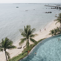 Seashells-PhuQuoc-Pool-Overview4