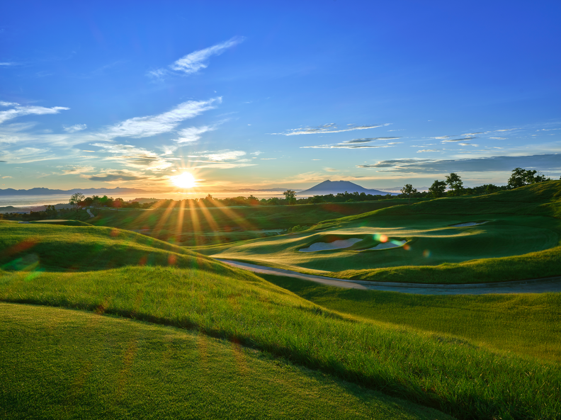From Tee #9, Green #8, overlooking Fairway #4 (1) (1473 visits) From Tee #9, Green #8, overlooking Fairway #4 (1)