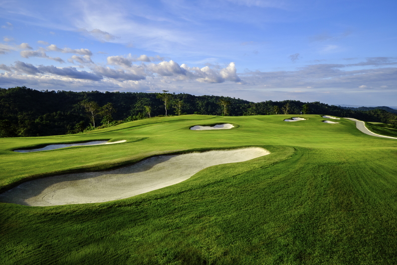 Fairway #11 approach Green #11 (1).jpg